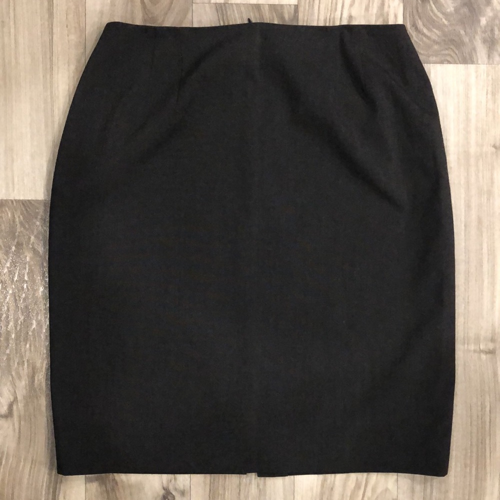 JNY Jones New York Charcoal Gray Smooth Gabardine Suit Fabric Pencil‎ Skirt